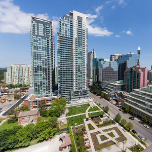 Yonge - Finch/Sheppard - North York Two Bedrooms Condo Rent