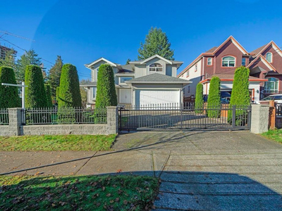 10527 138 STREET Surrey, British Columbia