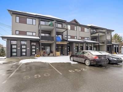 Condo/Apartment for sale, 648 Rue du Mont-Brome, Granby, QC J2H3G3, CA , in Granby, Canada