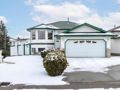 House For Sale In Jackson Heights, Edmonton, Alberta