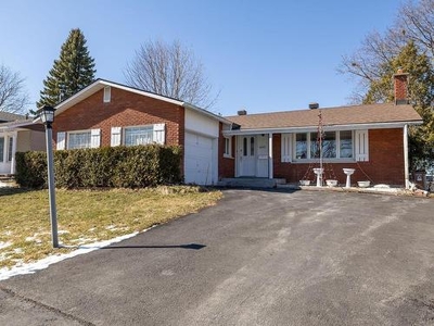House For Sale In Greendale, Montréal (Pierrefonds-Roxboro), Quebec