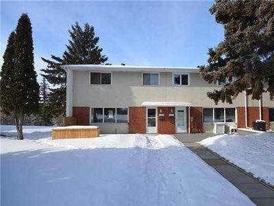 House For Sale In South Hill, Red Deer, Alberta
