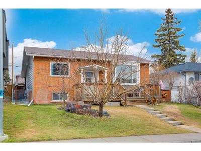 House For Sale In Killarney/Glengarry, Calgary, Alberta