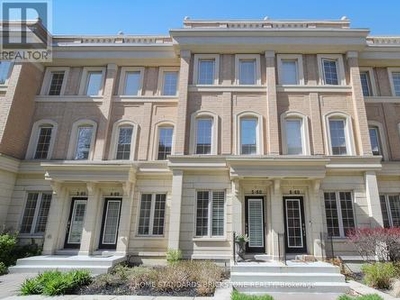 Townhouse For Sale In Lawrence Park, Toronto, Ontario