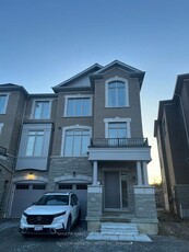 32 Coote Crt