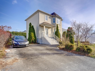 House for sale, 2885 Rue Alfred-Pellan, Terrebonne, QC J6Y 1T6, Canada, in Terrebonne, Canada