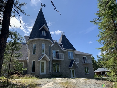 Lodging / With income for sale Rouyn-Noranda 6 bedrooms