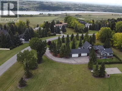 102 Bearspaw Village Crescent NW Rural Rocky View County, Albert