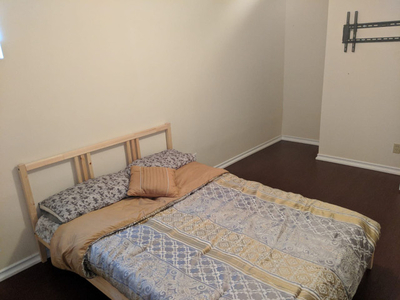Room available for Rent- April 1
