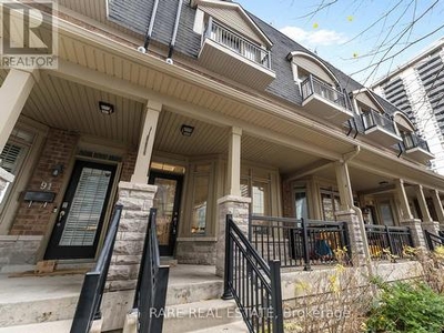 Townhouse For Sale In North Toronto, Toronto, Ontario