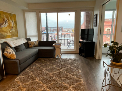 Tranquil two bed condo downtown