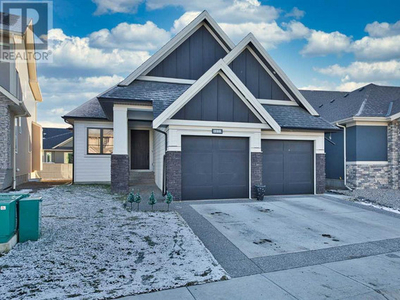 239 Coopers Cove SW Airdrie, Alberta