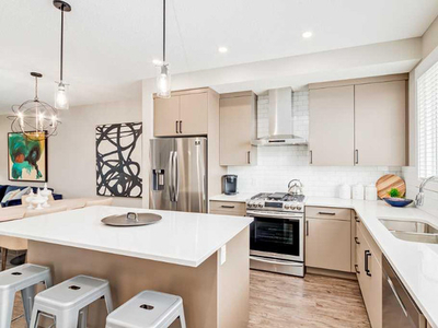 CHESTERMERE TOWNHOME'S