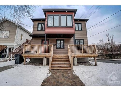 House For Sale In Vanier North, Ottawa, Ontario