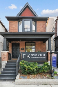 House for sale, 1055 Woodbine Ave, in Toronto, Canada