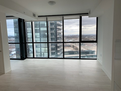 Spacious 2 Plus 1 Condo in Vaughan right by the subway!