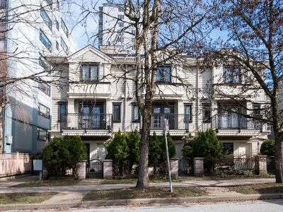 4 1135 BARCLAY STREET Vancouver