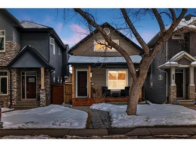 House For Sale In Killarney/Glengarry, Calgary, Alberta
