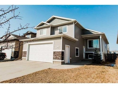 House For Sale In Westpointe, Grande Prairie, Alberta