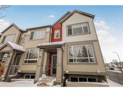 Townhouse For Sale In Copperfield, Calgary, Alberta