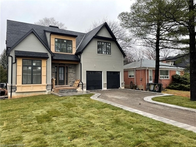 House for sale, 601 Maplehurst Avenue, in Oakville, Canada