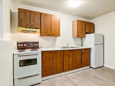 1 Bedroom Apartment Unit Lloydminster SK For Rent At 874