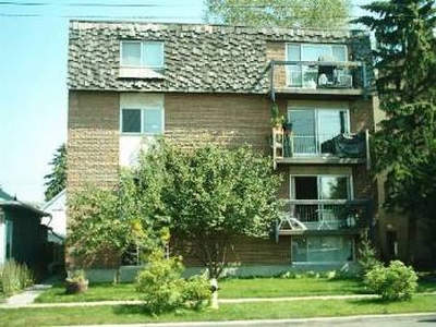 Calgary Apartment For Rent | Sunnyside | Sunnyside Kensington Modern 1 Bedroom