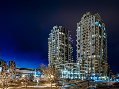 Calgary Condo Unit For Rent | Downtown | Luxurious 15th Floor 3 Bdrm