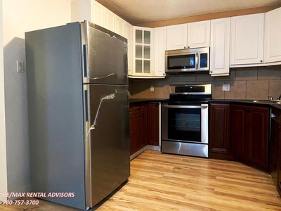 3 Bedroom Multiple Family Edmonton AB For Rent At 850