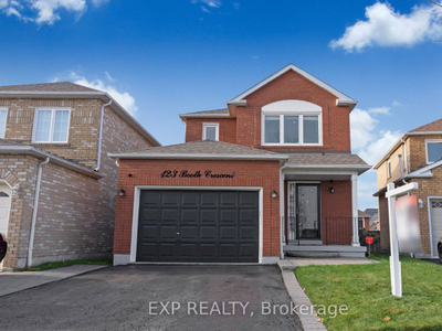 Fully Finished Detached Home 3 Beds / 2 Baths