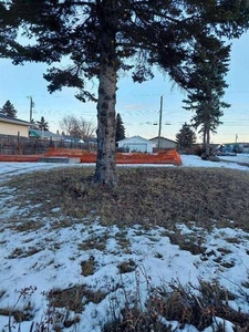Vacant Land For Sale In Penbrooke Meadows, Calgary, Alberta
