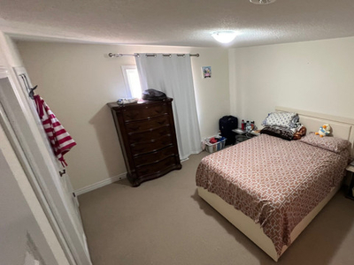 1 Bedroom Fully Furnished with Attached washroom in Brampton