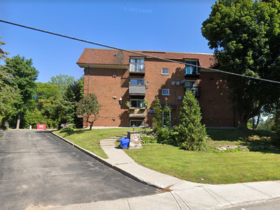 1350 Laurier Street #101: 2 Bedroom Apartment (Rockland)