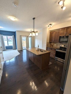 3 Bedroom Apartment Airdrie AB