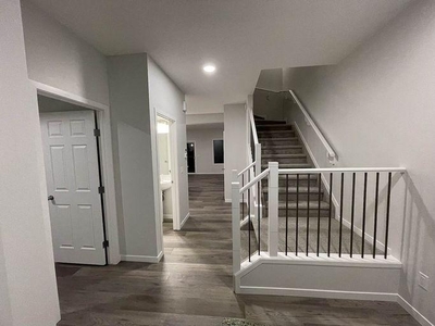 3 Bedroom Apartment Unit Edmonton AB For Rent At 2390