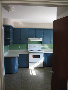 Close to UNB. Heat & Lights Included. Avail Sept 1. 4 BDRM