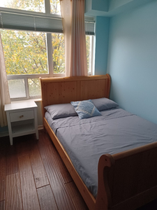 Shared accommodation in a 2-bedroom/2-bathroom condominium. $890