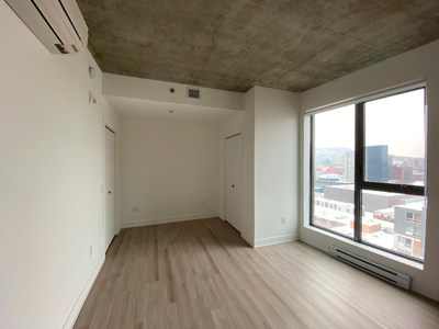 Studio 16th Floor – May 1st 2024 / LEASE Transfer 10 months