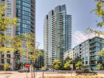 Studio with Parking | Fort York