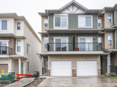 UNISON 3.5 BEDROOM TOWNHOUSE AT VERONA IN SAGE HILL