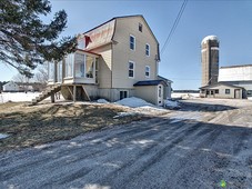 Acreage / Hobby Farm / Ranch for sale St-Sylvere 5 bedrooms