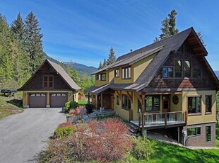 5 bedroom luxury Detached House for sale in Nelson, British Columbia
