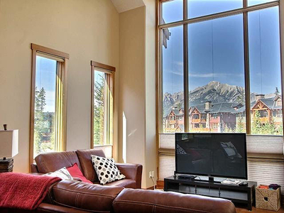 Canmore Pet Friendly Townhouse For Rent | One Bedroom in Shared Accomodation