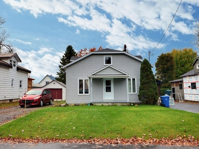 House for sale, 103 Rue Demers, Saint-Pierre-les-Becquets, QC G0X2Z0, CA, in Saint-Pierre-les-Becquets, Canada