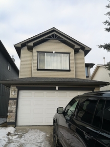 Calgary House For Rent | Somerset | Beautifully upgraded two storey house