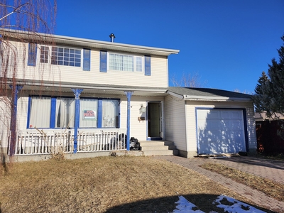 Calgary House For Rent | Whitehorn | Very cozy house, great location