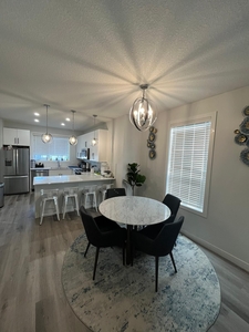 Calgary Pet Friendly Townhouse For Rent | Evanston | Amazing 3-Bedroom TownHouse in the
